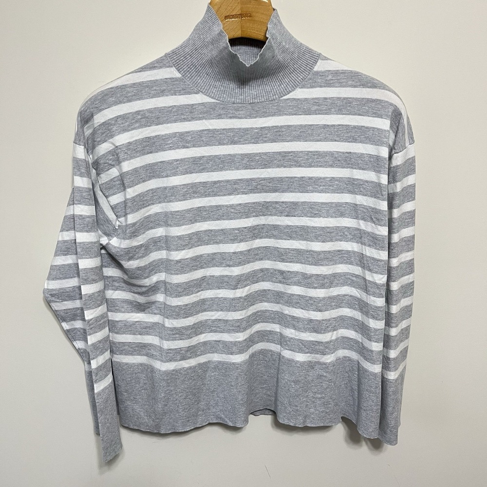 Aritzia Babaton Women's Turtleneck Sweater Mock Neck Striped Gray White Size M